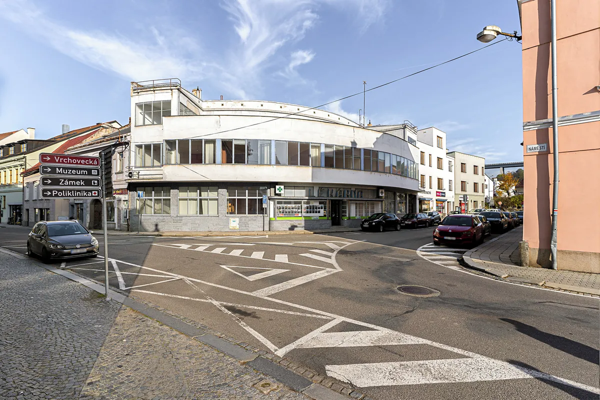 Prodej obchodního prostoru 1300 m²